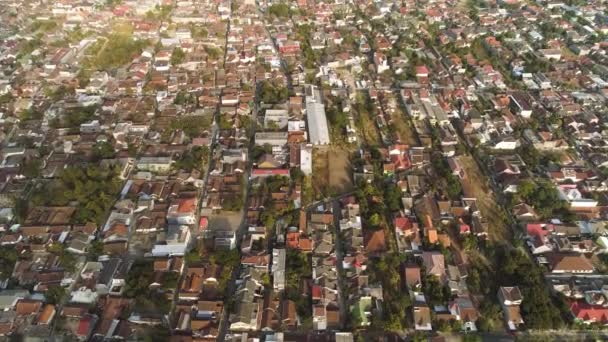 Letecký pohled Yogyakarta, Indonésie — Stock video