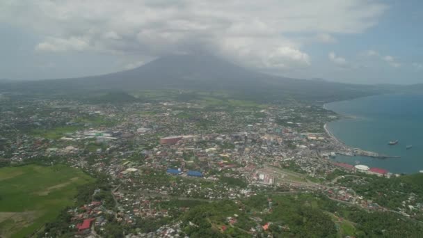 Legazpi city i Pihilippines, Luzon. — Stockvideo