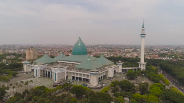 Мечеть Аль Акбар в Сурабае. — стоковое видео
