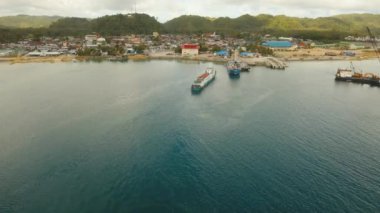 Kargo ve yolcu geçiş bağlantı noktası