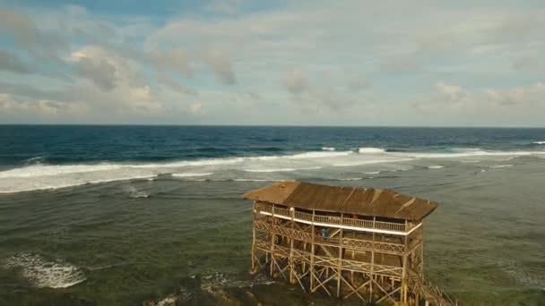 De zee met surf. — Stockvideo
