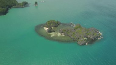 Caramoan Adaları Deniz Burnu, Camarines Sur, Filipinler.