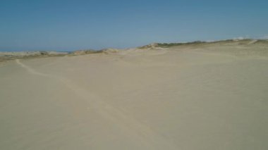 Paoay Kum Tepeleri, Ilocos Norte, Filipinler.