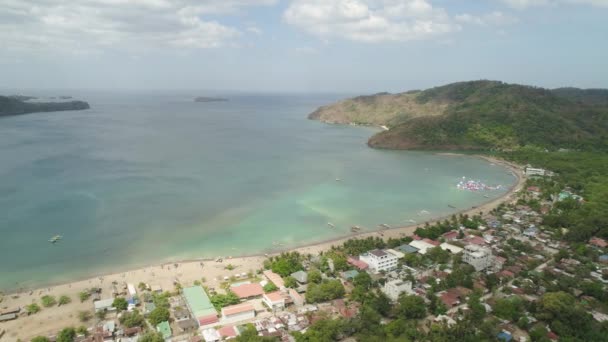 Paisaje marino con playa. Filipinas, Luzón — Vídeo de stock