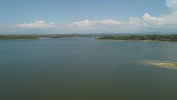 Utsikt över Paoay Lake, Filippinerna. — Stockvideo