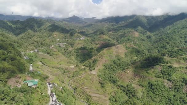 Risterrasser i bergen. Filippinerna, Batad, Banaue. — Stockvideo