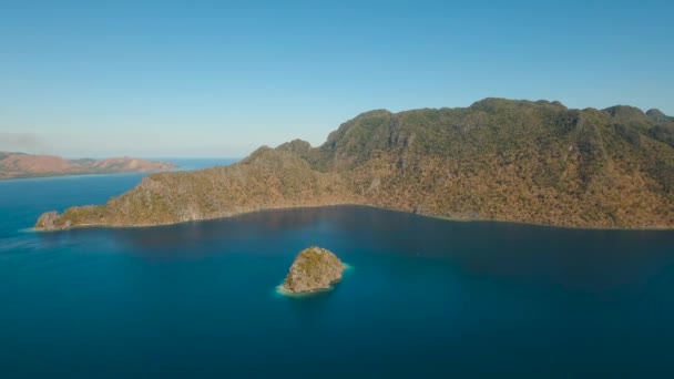 Aerial view tropical lagoon,sea, beach. Tropical island. Busuanga, Palawan, Philippines. — Stock Video