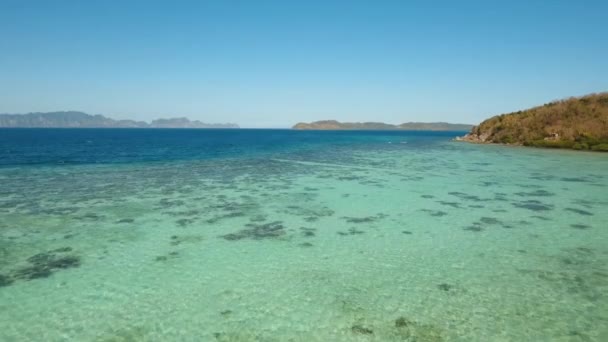 Belle île tropicale et plage — Video