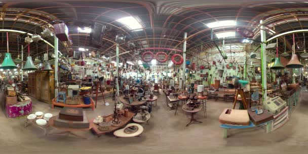 Magasin d'antiquités en Indonésie. vr360 — Video