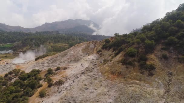 Sopečné náhorní plošiny Indonésie Dieng Plateau — Stock video