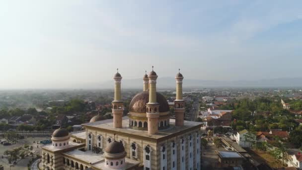 Endonezya 'daki cami — Stok video