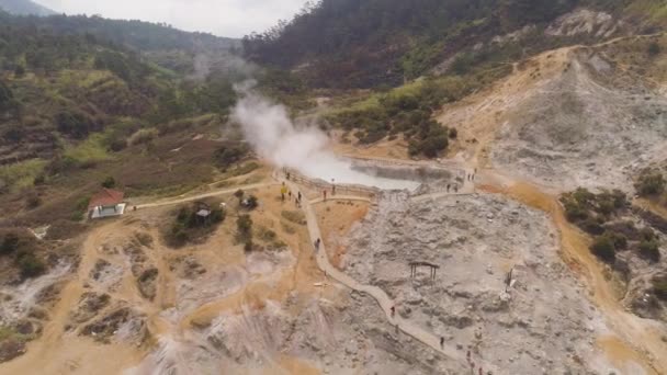 Sopečné náhorní plošiny Indonésie Dieng Plateau — Stock video