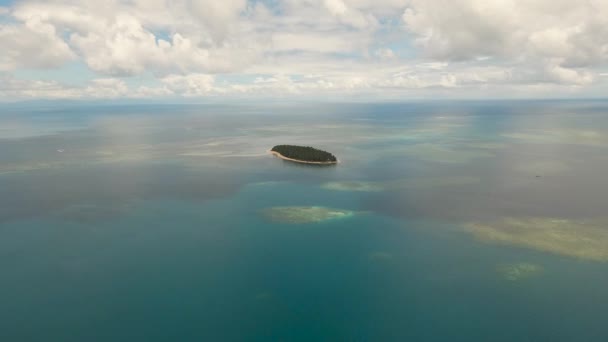 Hermosa isla tropical. — Vídeos de Stock