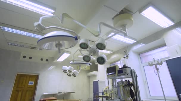 Veterinarian operating room. — Stock Video