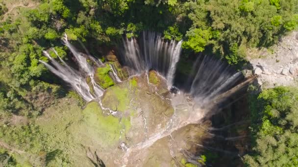 Cachoeira Coban Sewu Java Indonésia — Vídeo de Stock