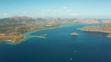 Tropikal ada Busuanga, Palawan, Filipinler.