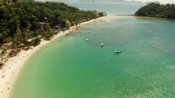 Pláž Las Cabanas v El Nido na Filipínách — Stock video