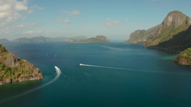 Havslandskap med tropiska öar El Nido, Palawan, Filippinerna — Stockvideo