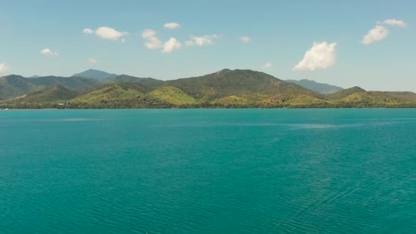Zeegezicht met tropische eilanden en blauwe zee, Palawan, Filipijnen — Stockvideo