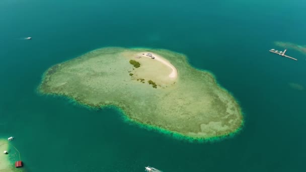 有沙滩的热带岛屿。菲律宾巴拉旺 — 图库视频影像
