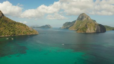 Tropik adaları olan deniz burnu El Nido, Palawan, Filipinler