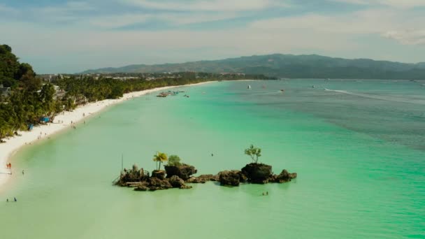 Insel Boracay mit weißem Sandstrand, Philippinen — Stockvideo
