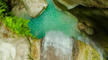 Güzel tropik şelale Filipinleri, Cebu