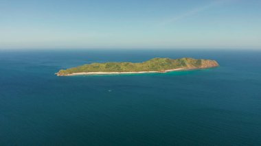 Tropikal ada El Nido, Palawan, Filipinler 'li Deniz Burnu