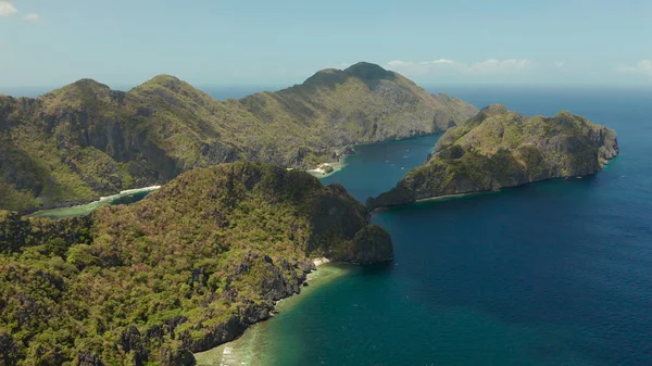 Paisaje marino con islas tropicales El Nido, Palawan, Filipinas — Foto de Stock