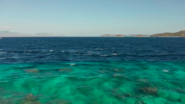 Turquoise water surface in the lagoon — Stock Video