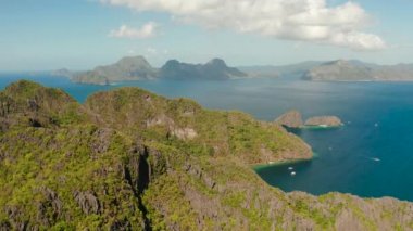 Tropik adaları olan deniz burnu El Nido, Palawan, Filipinler