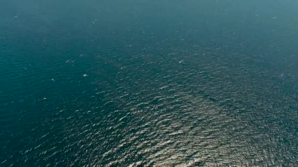 Blaue Oberfläche des Meeres, Blick von oben — Stockvideo