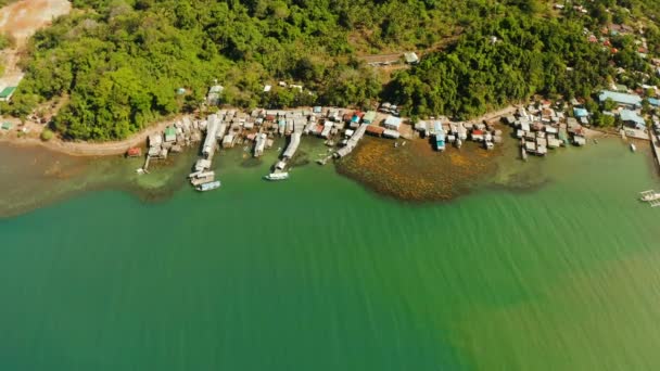 Balabac Adası, Palawan, Filipinler 'deki şehir ve liman. — Stok video