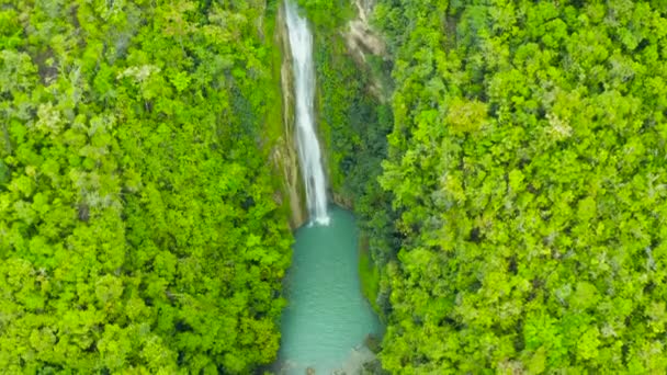 Bela cachoeira tropical Filipinas, Cebu — Vídeo de Stock