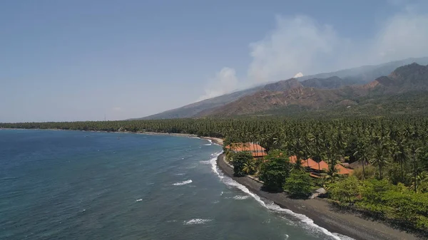 熱帯のビーチと海の風景 — ストック写真