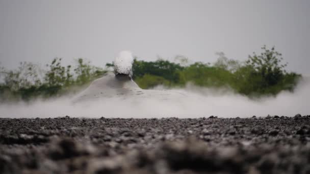 Schlammvulkan Bledug Kuwu, Indonesien — Stockvideo