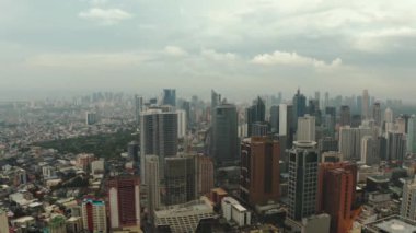 Manila şehri, Filipinlerin başkenti..