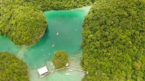 Letecký pohled na lagunu Sugba, Siargao, Filipíny. — Stock video