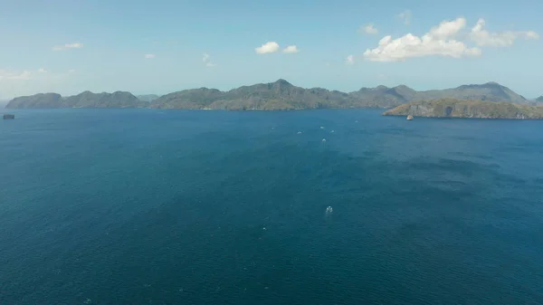 Seascape com ilhas tropicais El Nido, Palawan, Filipinas — Fotografia de Stock