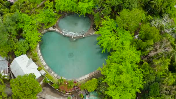 Bura Soda Water Zwembad. Camiguin, Filipijnen — Stockvideo