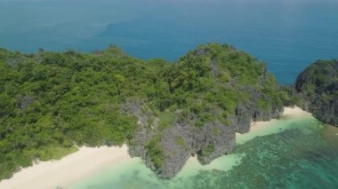 Caramoan Adaları Deniz Burnu, Camarines Sur, Filipinler.