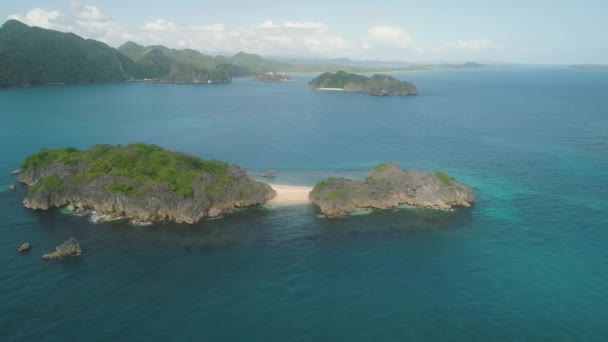 Seascape of Caramoan Islands, Camarines Sur, Filipinas. — Vídeo de Stock