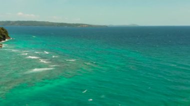 Bulabog sahilindeki uçurtmacılar, Boracay Adası, Filipinler