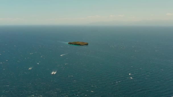 Surface bleue de la mer, vue de dessus