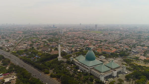 Moskén Al Akbar i Surabaya Indonesien. — Stockfoto