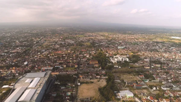 Вид с воздуха Джокьякарта, Индонезия — стоковое фото