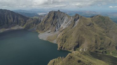 Crater Gölü Pinatubo, Filipinler, Luzon.