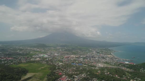 Legazpi město v Pihilippines, Luzon. — Stock video