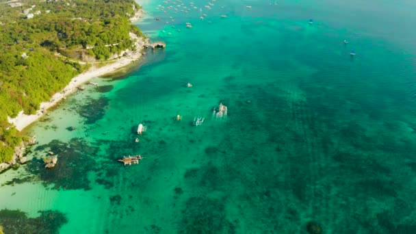 Boracay-sziget fehér homokos stranddal, Fülöp-szigetek — Stock videók