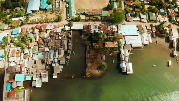 Stad en haven op Balabac Island, Palawan, Filipijnen. — Stockvideo